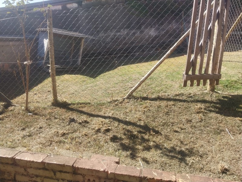 Casa  2 quartos na Cabeceiras  em Nova Lima cód. 0012