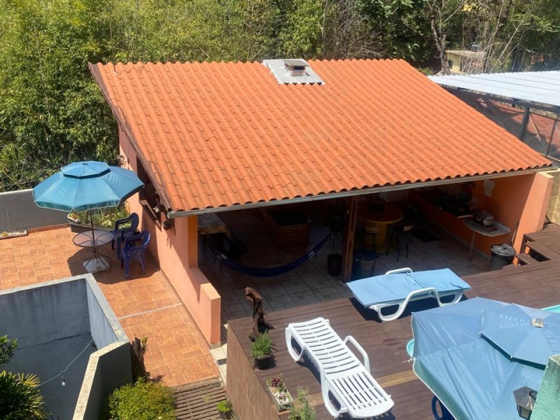 Casa à venda em Rio Acima 