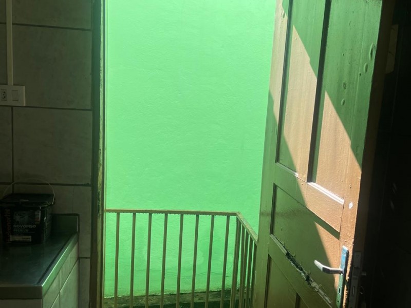 CASA À VENDA COM 3 QUARTOS BAIRRO RETIRO NOVA LIMA  COD 0060