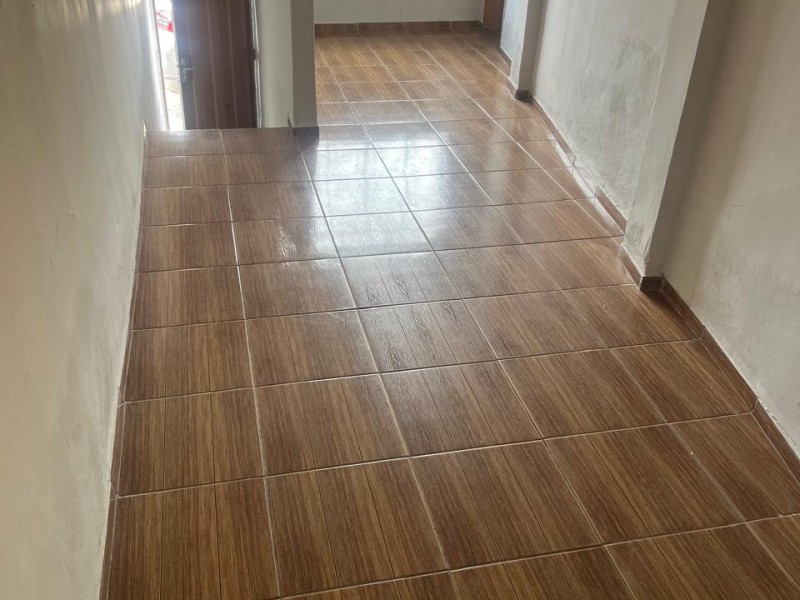 CASA À VENDA COM 3 QUARTOS BAIRRO RETIRO NOVA LIMA  COD 0060